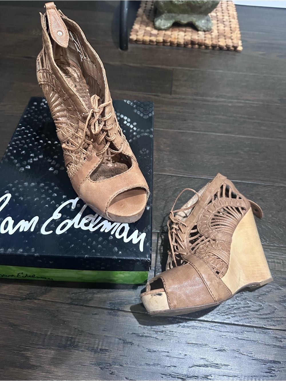 Sam Edelman Kellan Tan Lace-Up Wedge Sandals 7.5